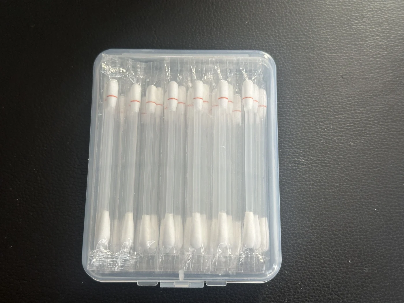 Steriles Kochsalz-Tupferstäbchen